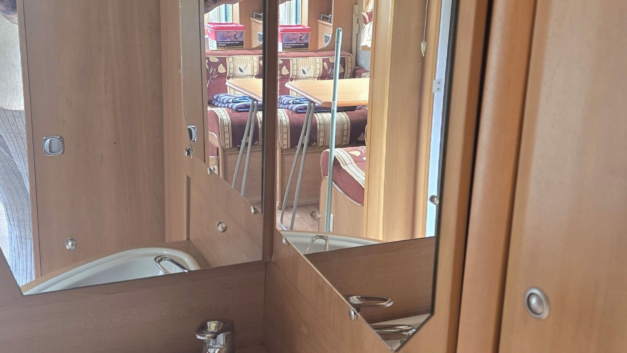 Photo of Bathroom in Combles