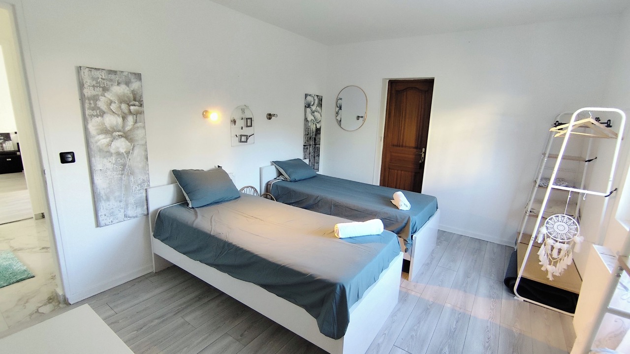 Photo of Bedroom in Arnouville