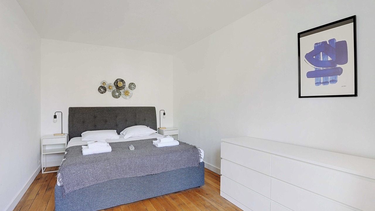 Photo of Bedroom in Saint-Ouen
