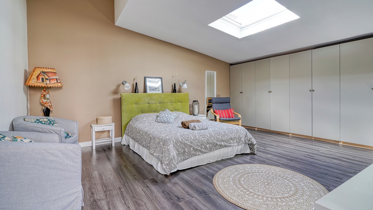 Photo of Bedroom in Melun