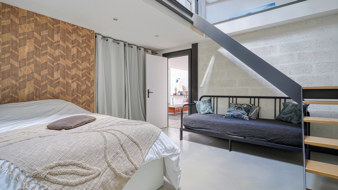 Photo of Bedroom in Melun