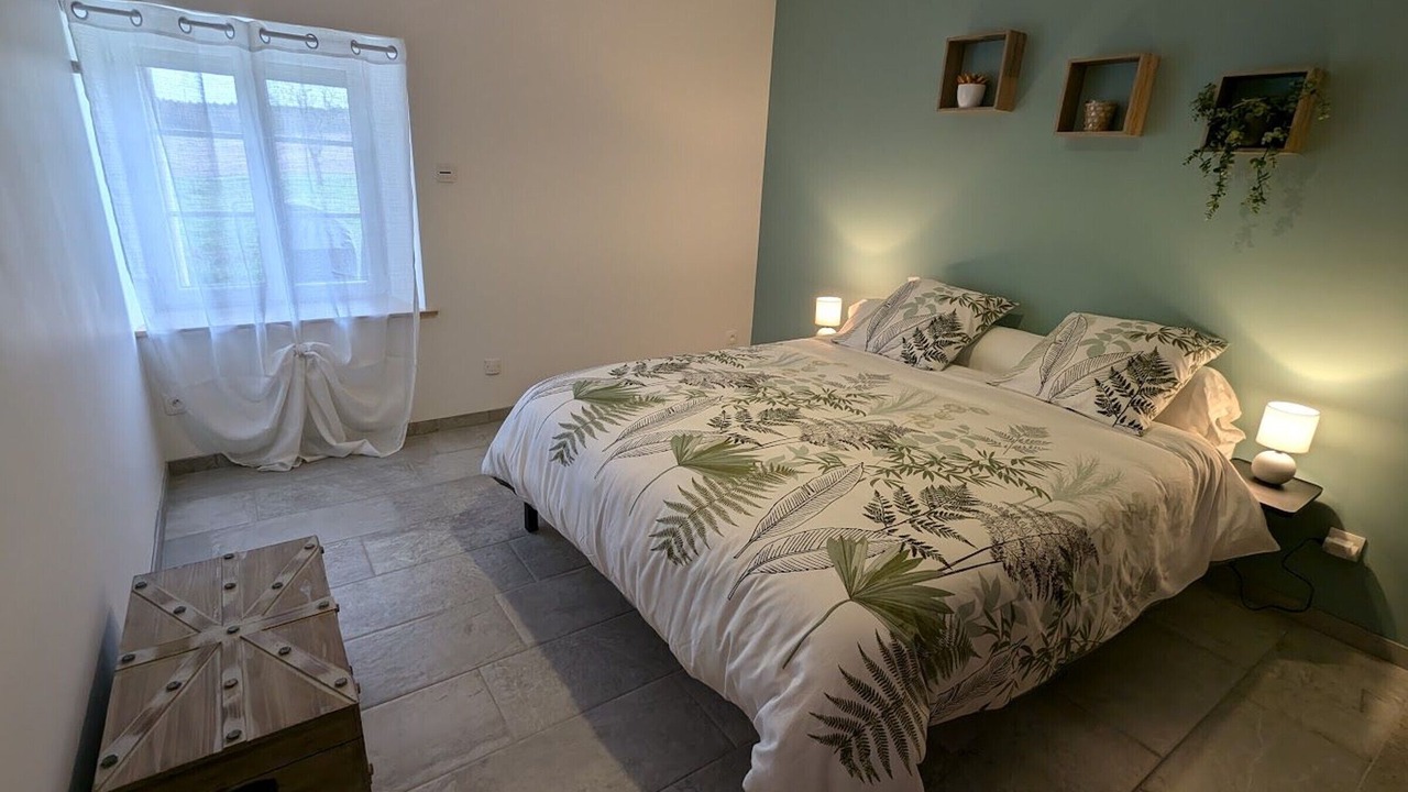 Photo of Bedroom in Flacey