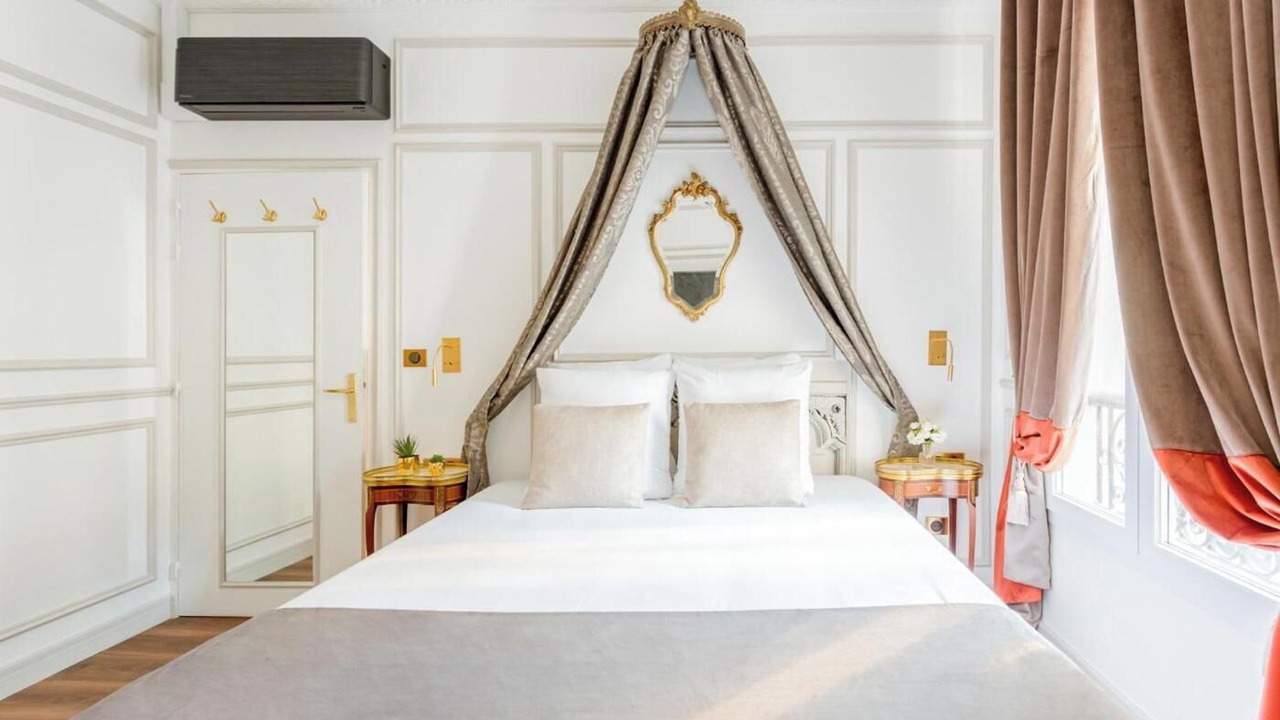 Photo of Bedroom in Gaillon