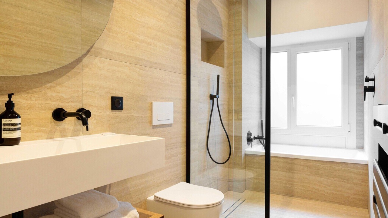 Photo of Bathroom in Croulebarbe