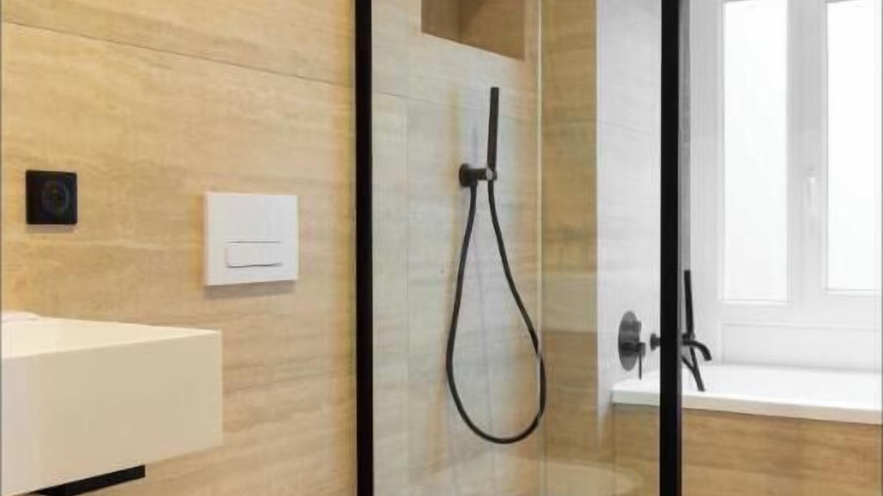 Photo of Bathroom in Val-de-Grace