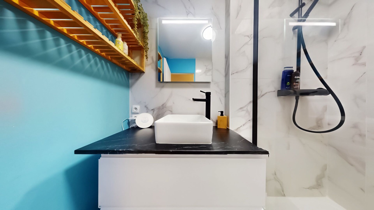 Photo of Bathroom in Noisy-le-Grand