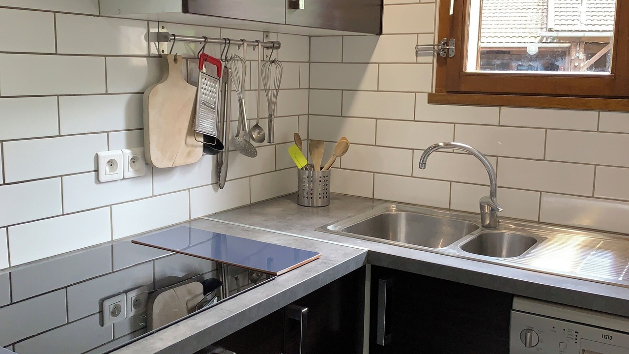Photo of Kitchen in Nans-sous-Sainte-Anne