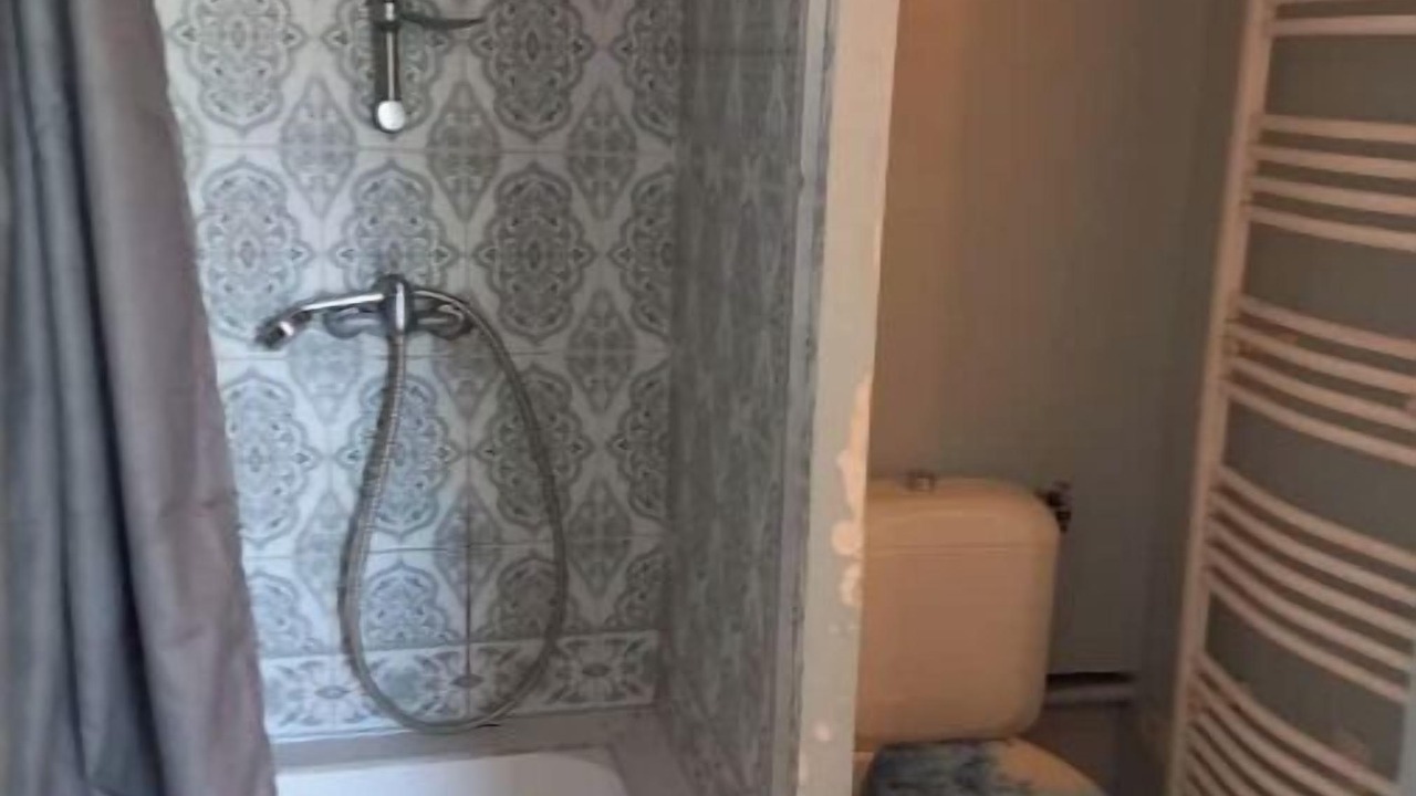 Photo of Bathroom in Mezy-sur-Seine