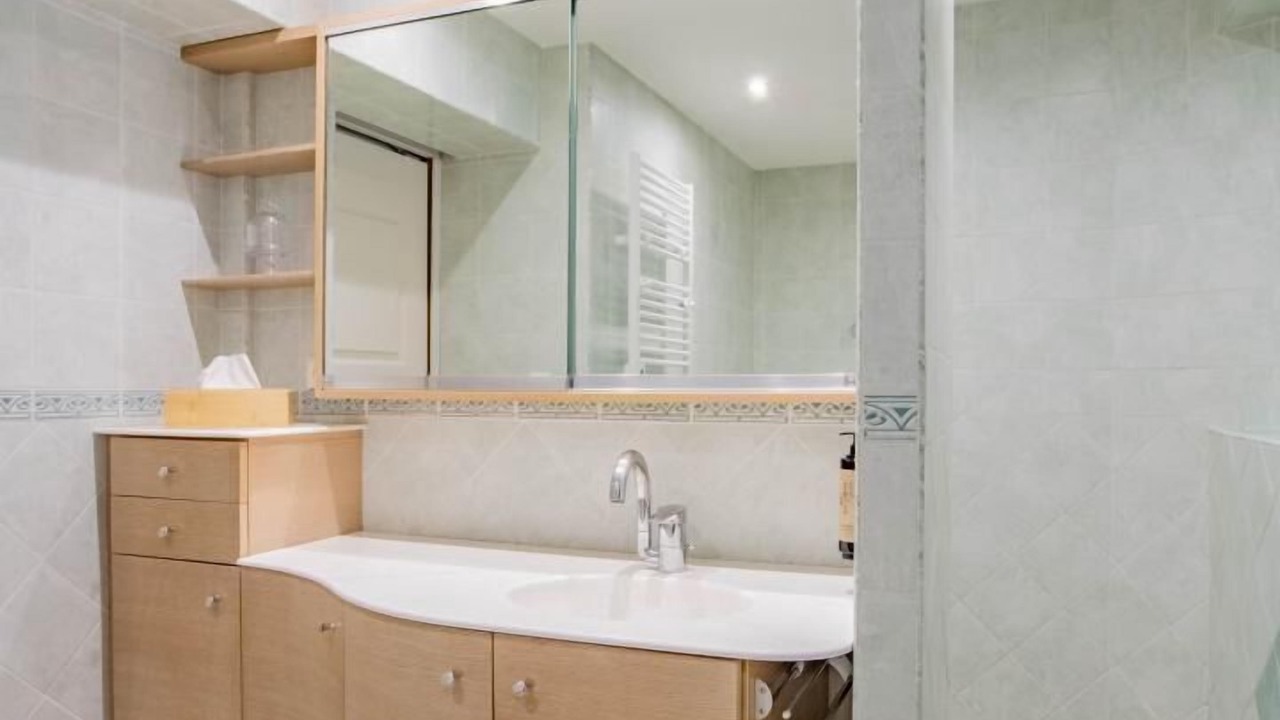 Photo of Bathroom in Sornay