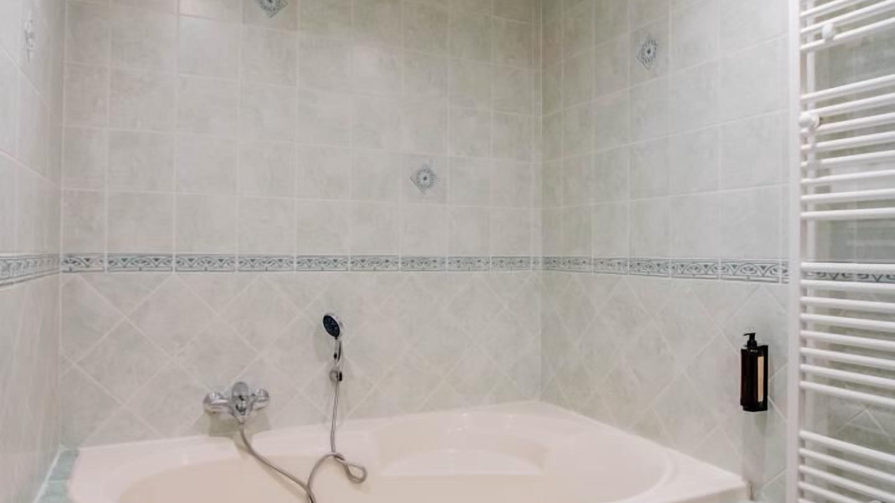 Photo of Bathroom in Sornay