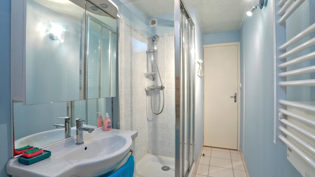 Photo of Bathroom in Gonneville-le-Theil