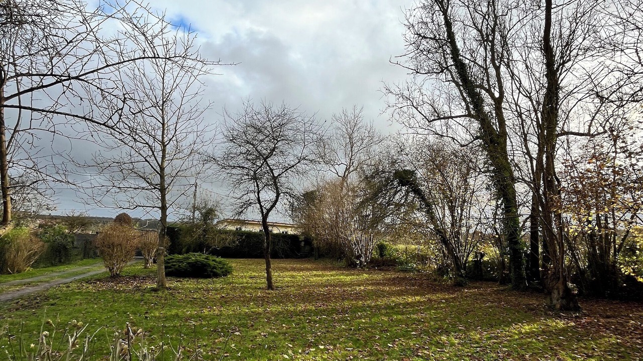 Photo of Outdoor in Berthecourt