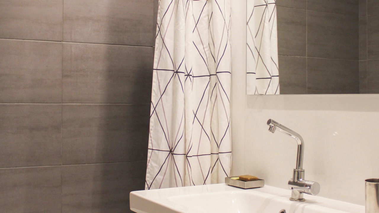 Photo of Bathroom in Quartier de la Roquette