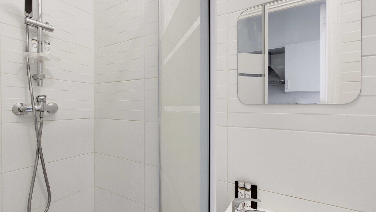 Photo of Bathroom in Levallois-Perret