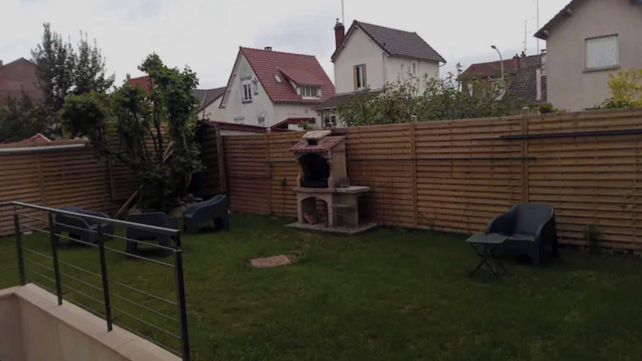 Photo of Outdoor in Orly