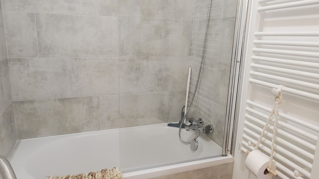 Photo of Bathroom in Fere-en-Tardenois
