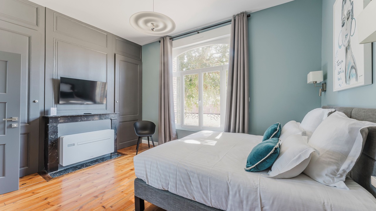 Photo of Bedroom in Picquigny