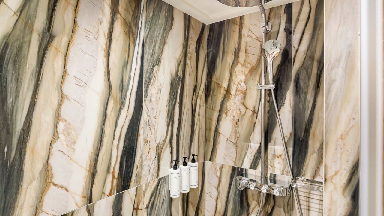 Photo of Bathroom in Vivienne