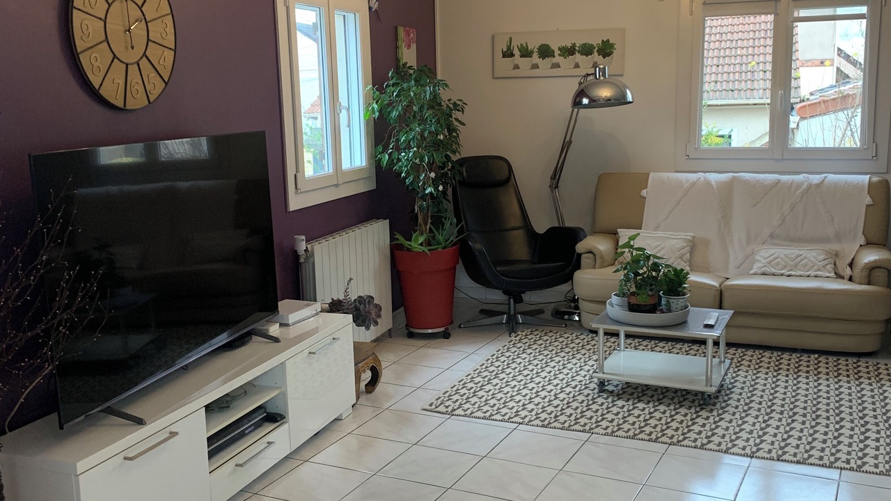 Photo of Livingroom in Argenteuil