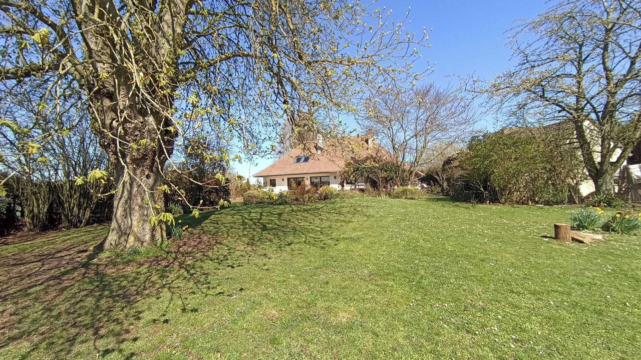 Photo of Outdoor in Bevillers