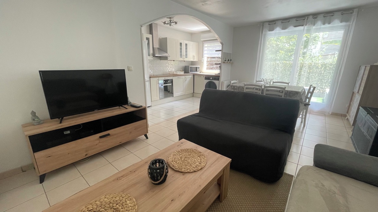 Photo of Livingroom in Creil