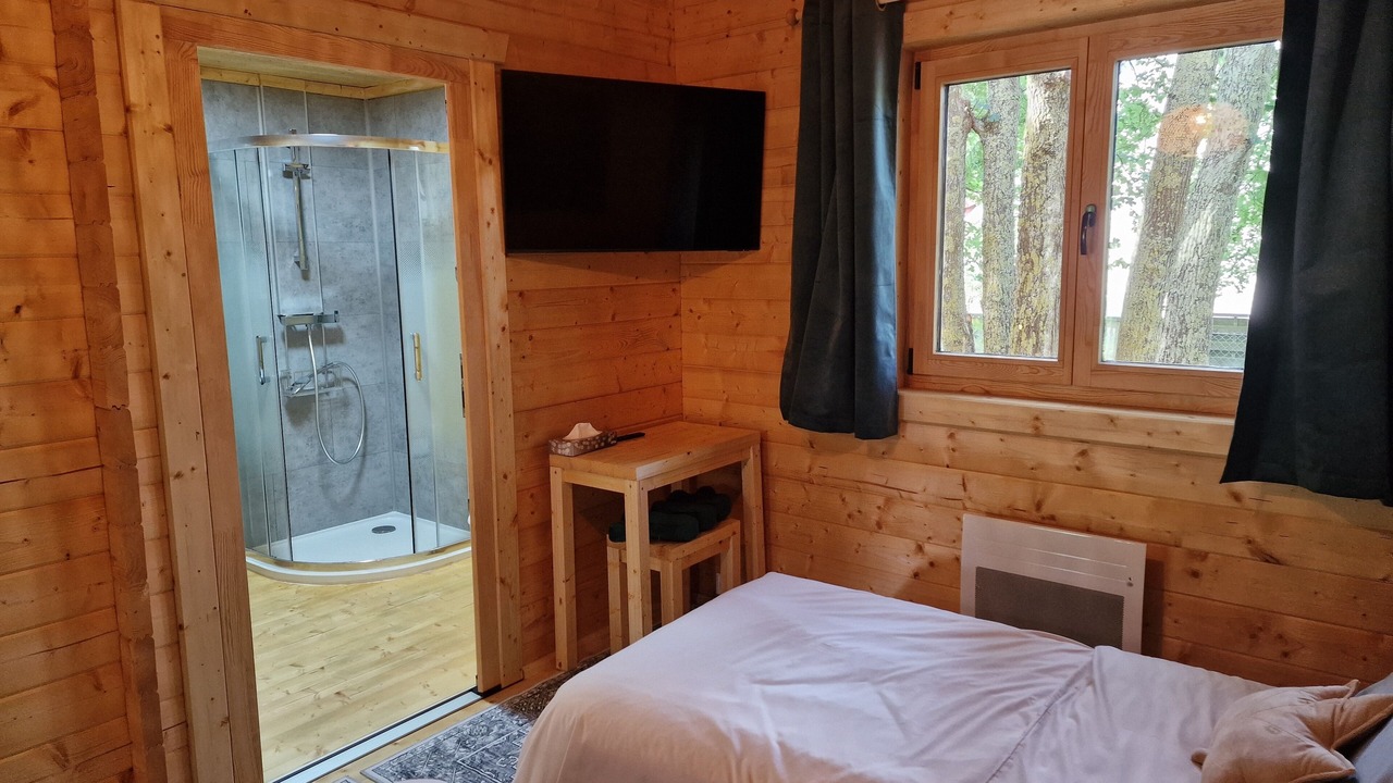 Photo of Bedroom in Guerville