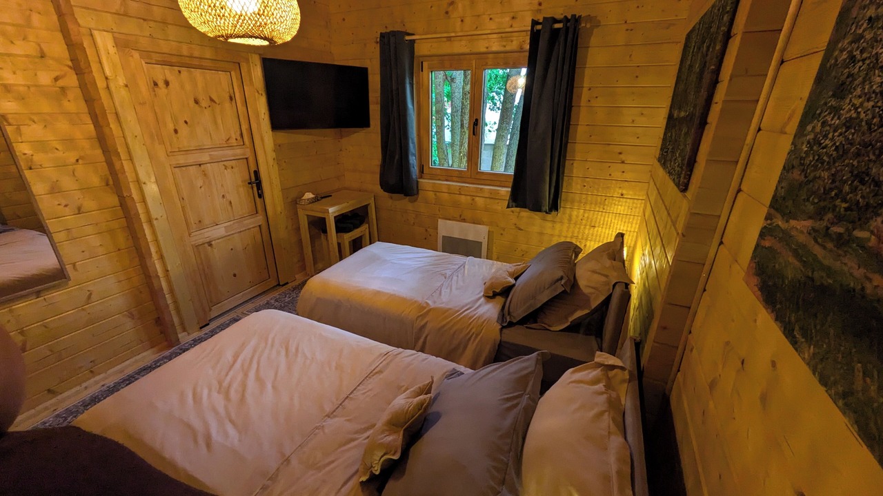 Photo of Bedroom in Guerville