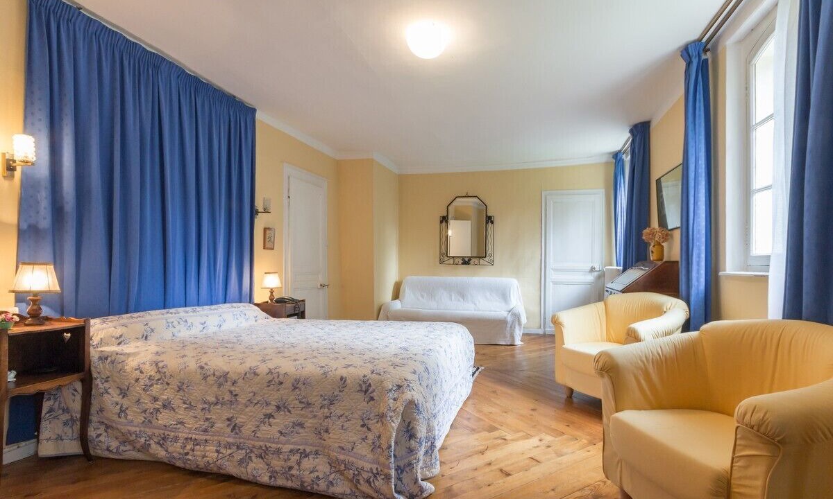 Photo of Bedroom in Touffreville-la-Corbeline