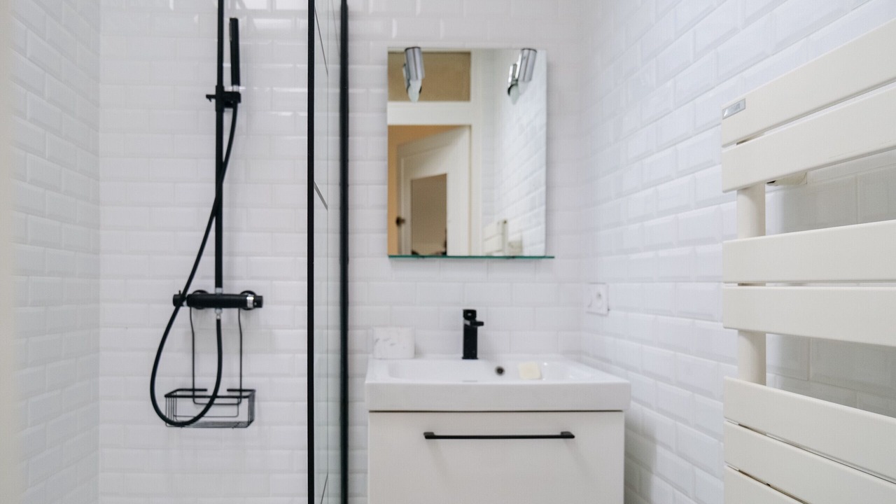 Photo of Bathroom in La Fayette-Eble