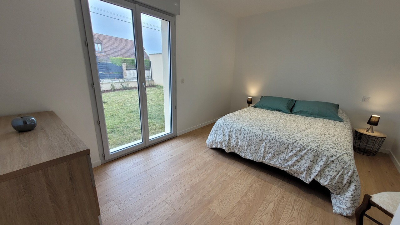 Photo of Bedroom in Serbonnes