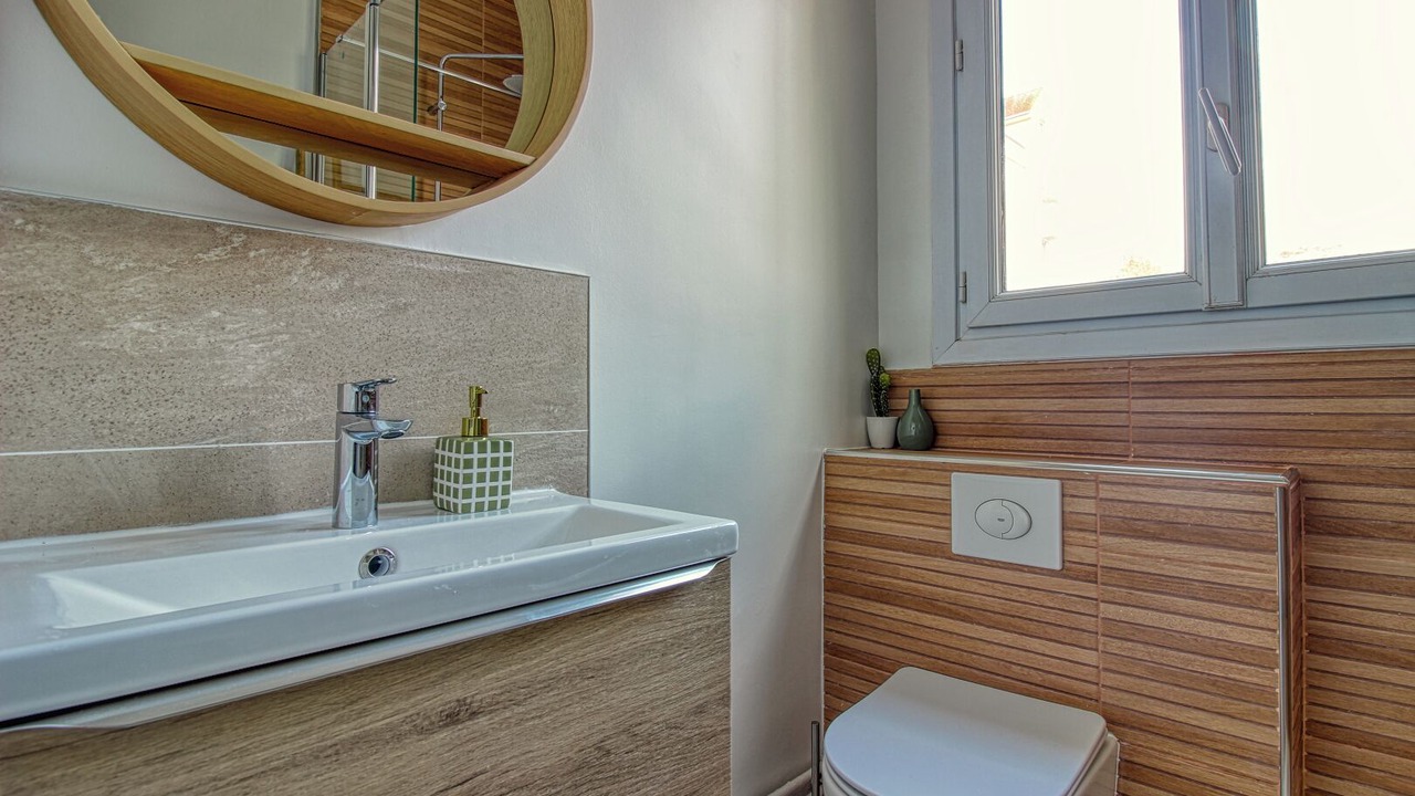 Photo of Bathroom in Enghien-les-Bains