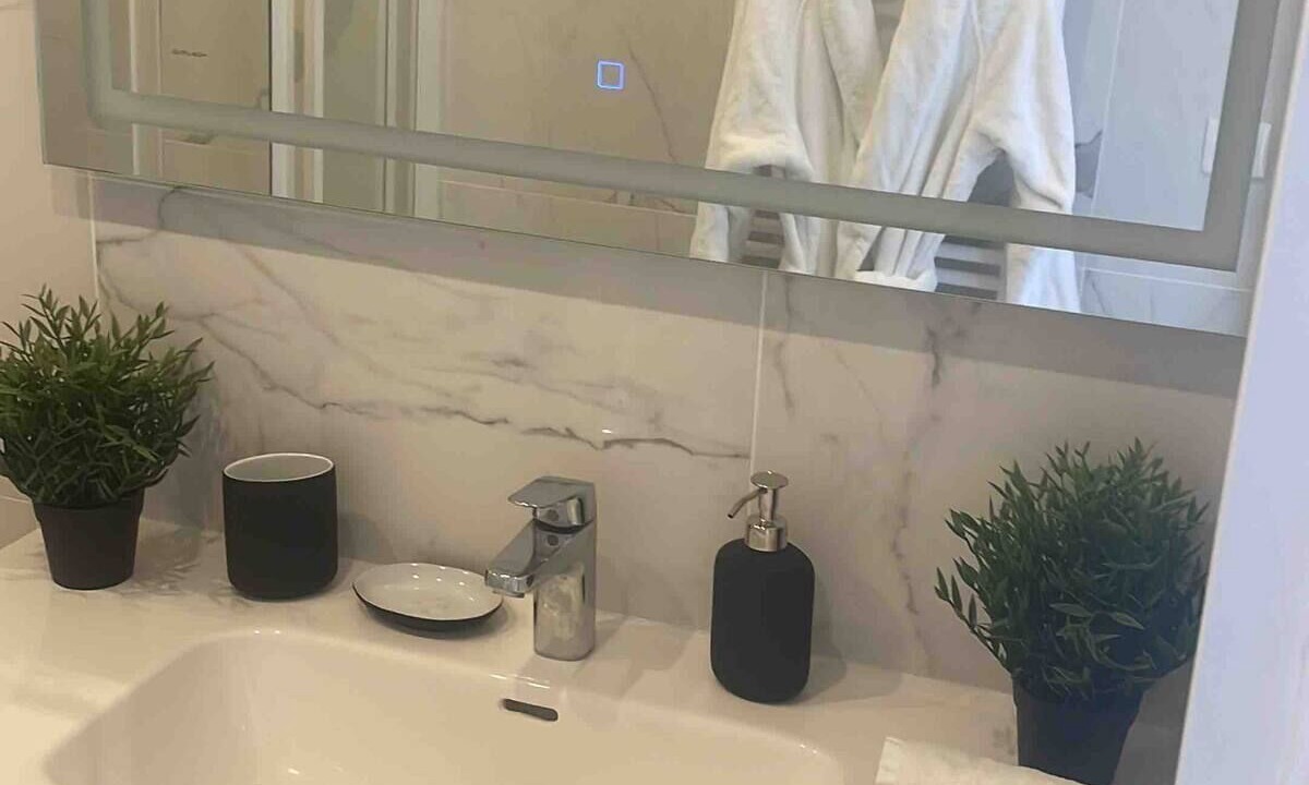Photo of Bathroom in Centre Ville Rive Gauche