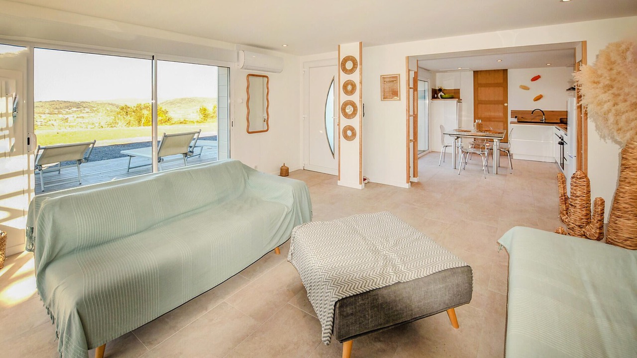 Photo of Bedroom in Salavas