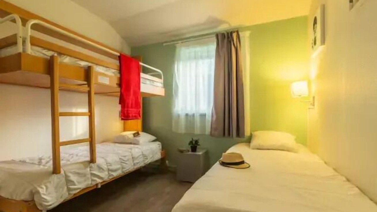 Photo of Bedroom in Forges-les-Eaux