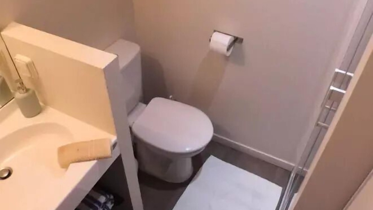 Photo of Bathroom in Forges-les-Eaux