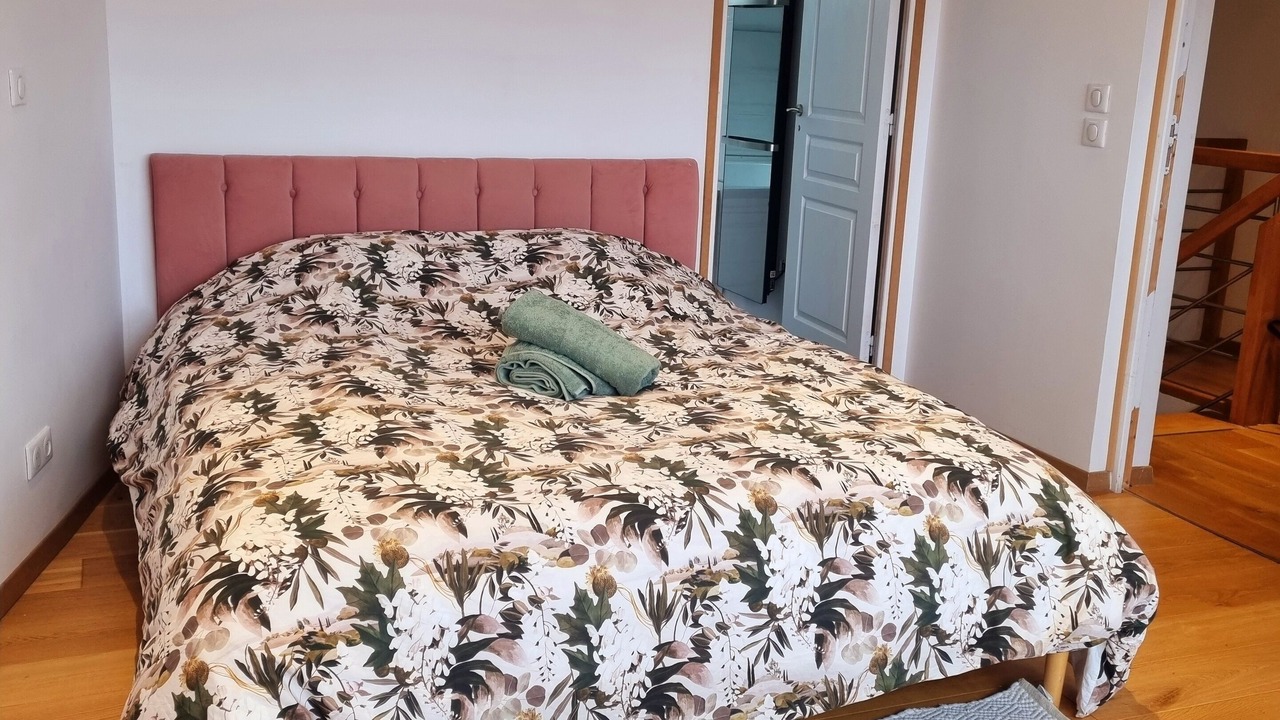 Photo of Bedroom in Chanteloup-les-Vignes