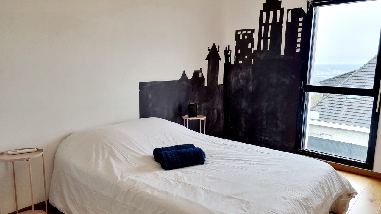 Photo of Bedroom in Chanteloup-les-Vignes