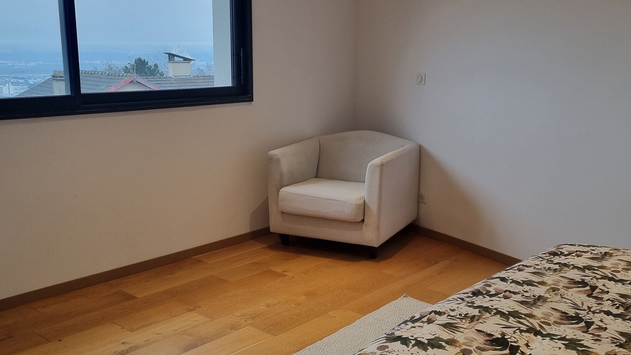 Photo of Bedroom in Chanteloup-les-Vignes