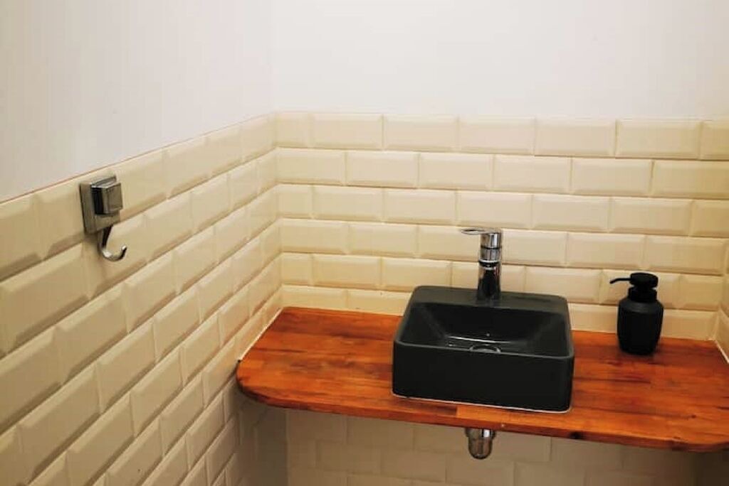 Photo of Bathroom in Chanteloup-les-Vignes