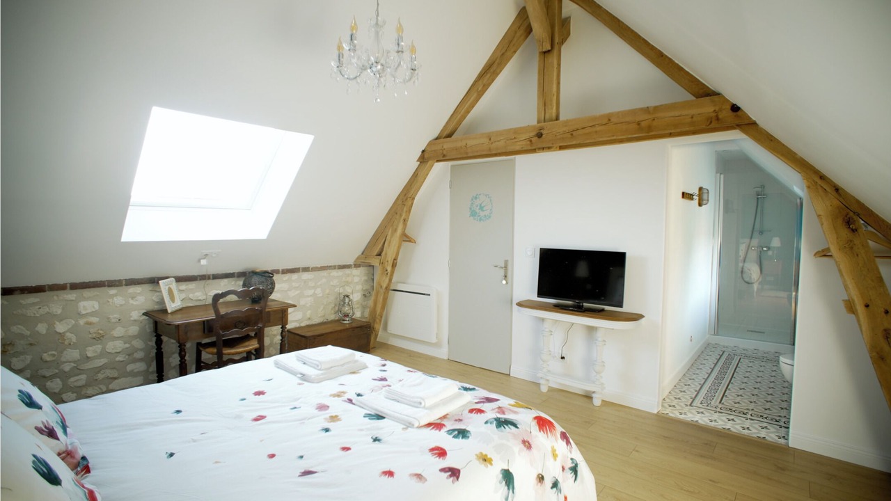 Photo of Bedroom in Poses