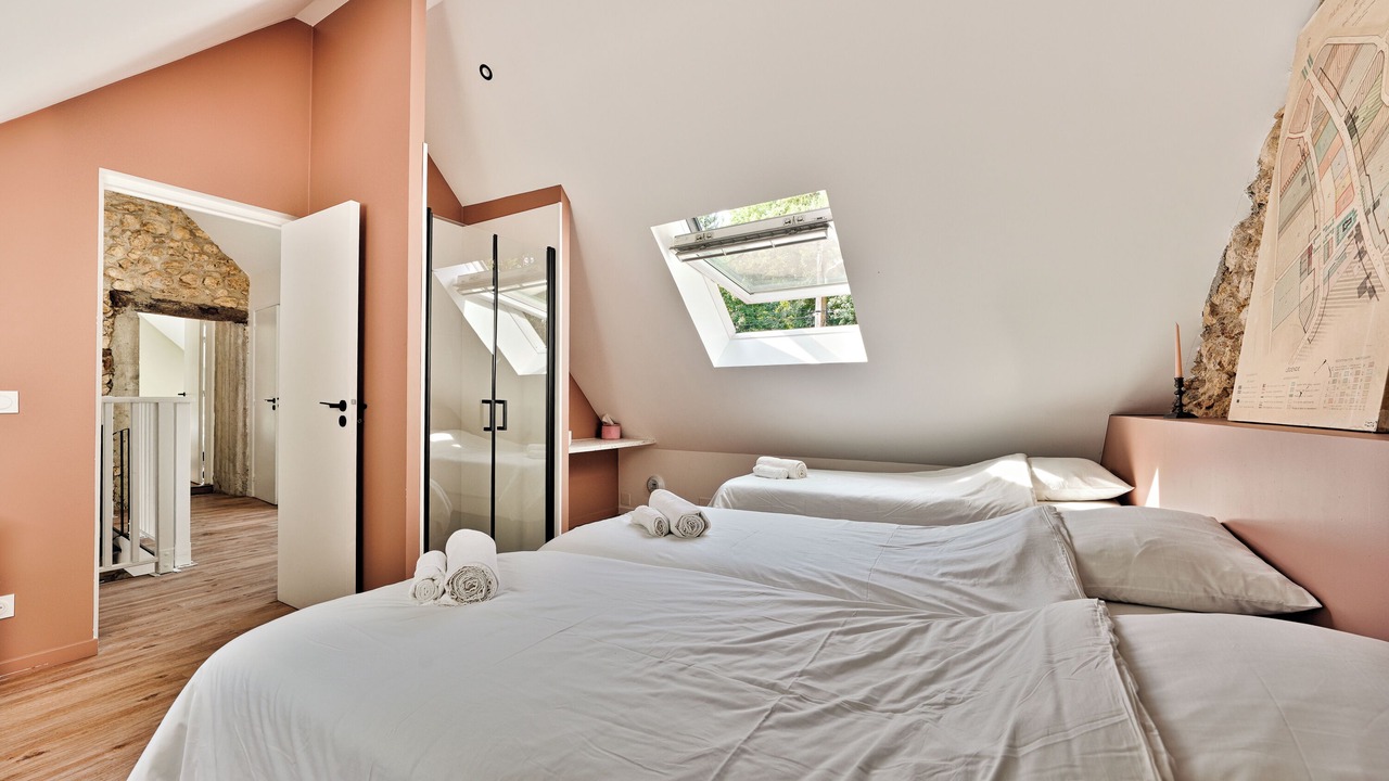 Photo of Bedroom in Boussy-Saint-Antoine