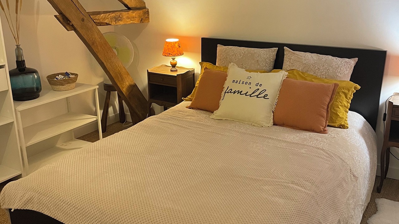 Photo of Bedroom in Tamnay-en-Bazois