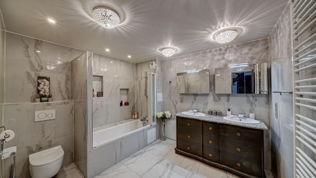 Photo of Bathroom in Rosny-sous-Bois