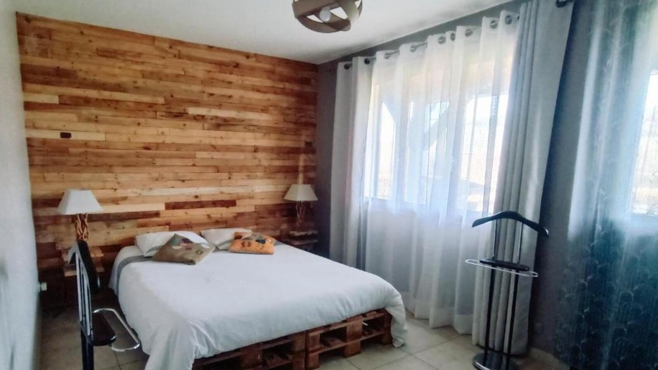 Photo of Bedroom in Armes