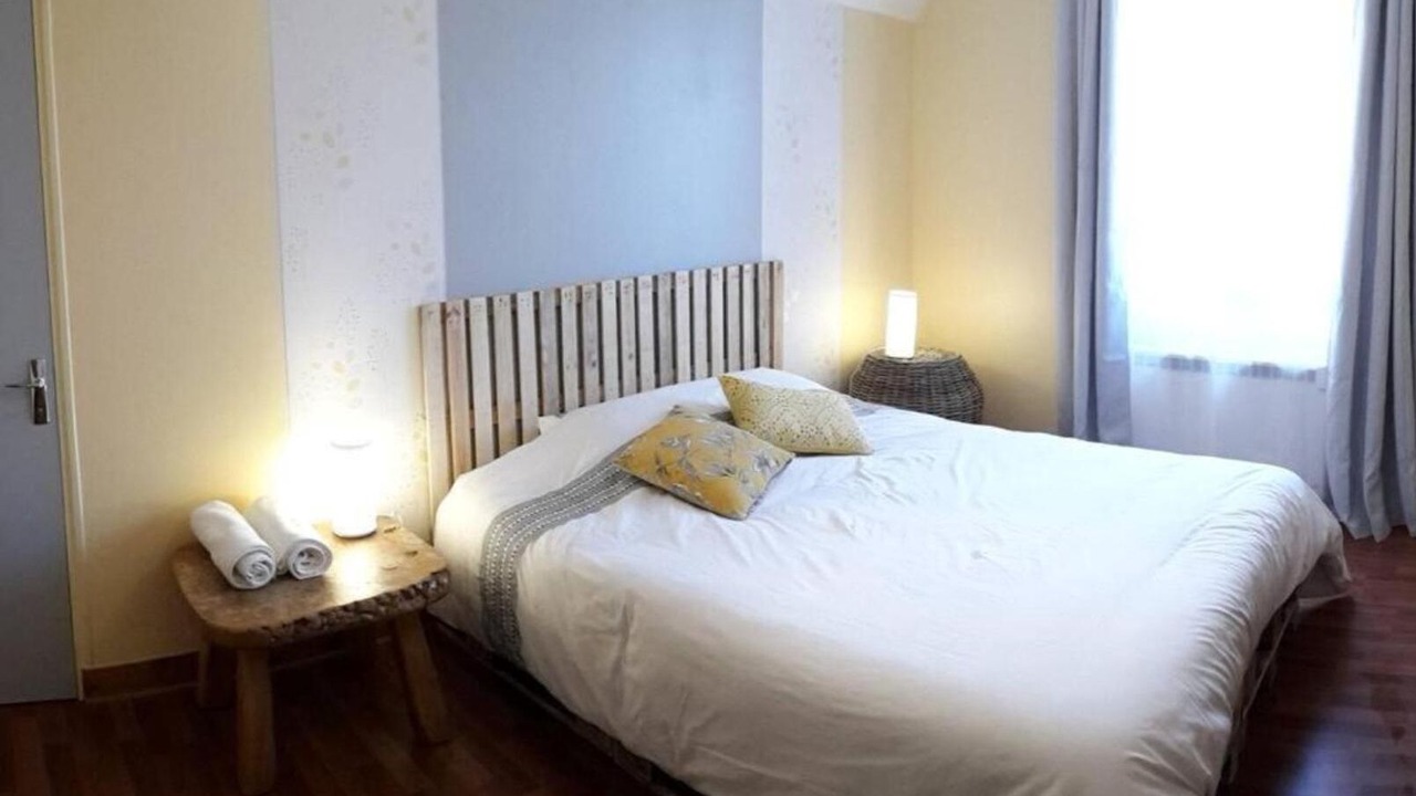 Photo of Bedroom in Armes