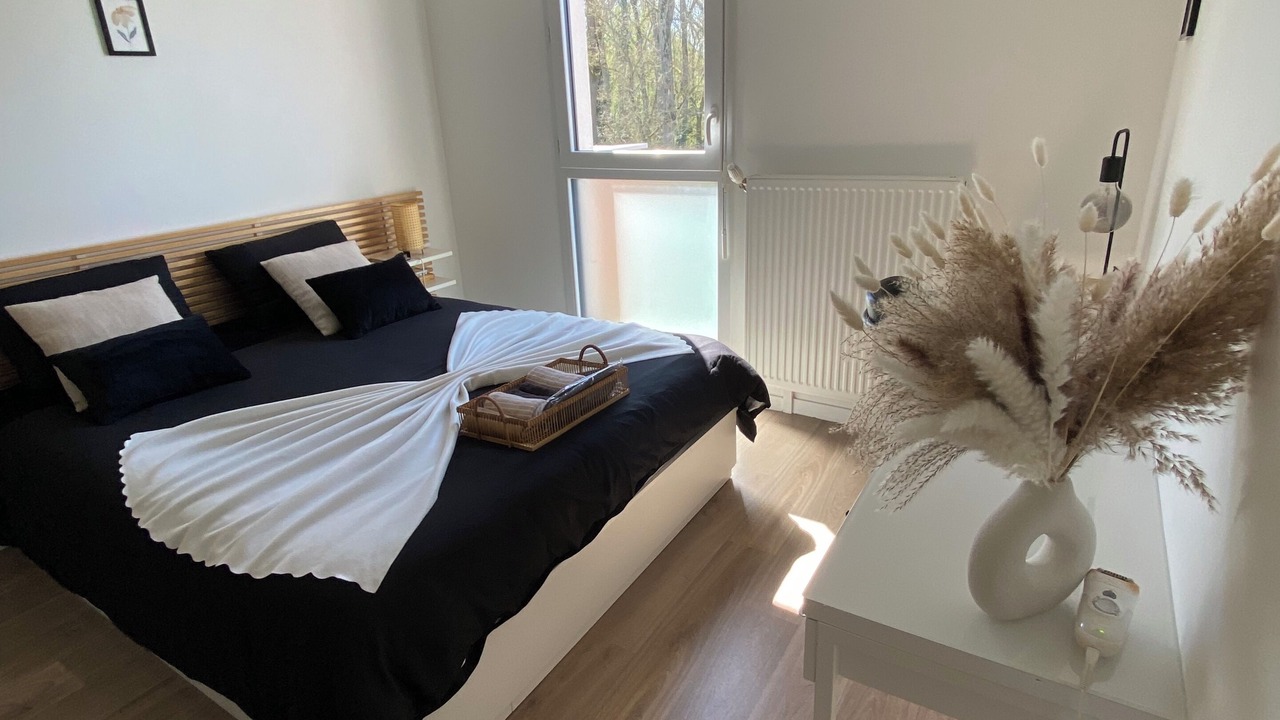 Photo of Bedroom in Villepinte