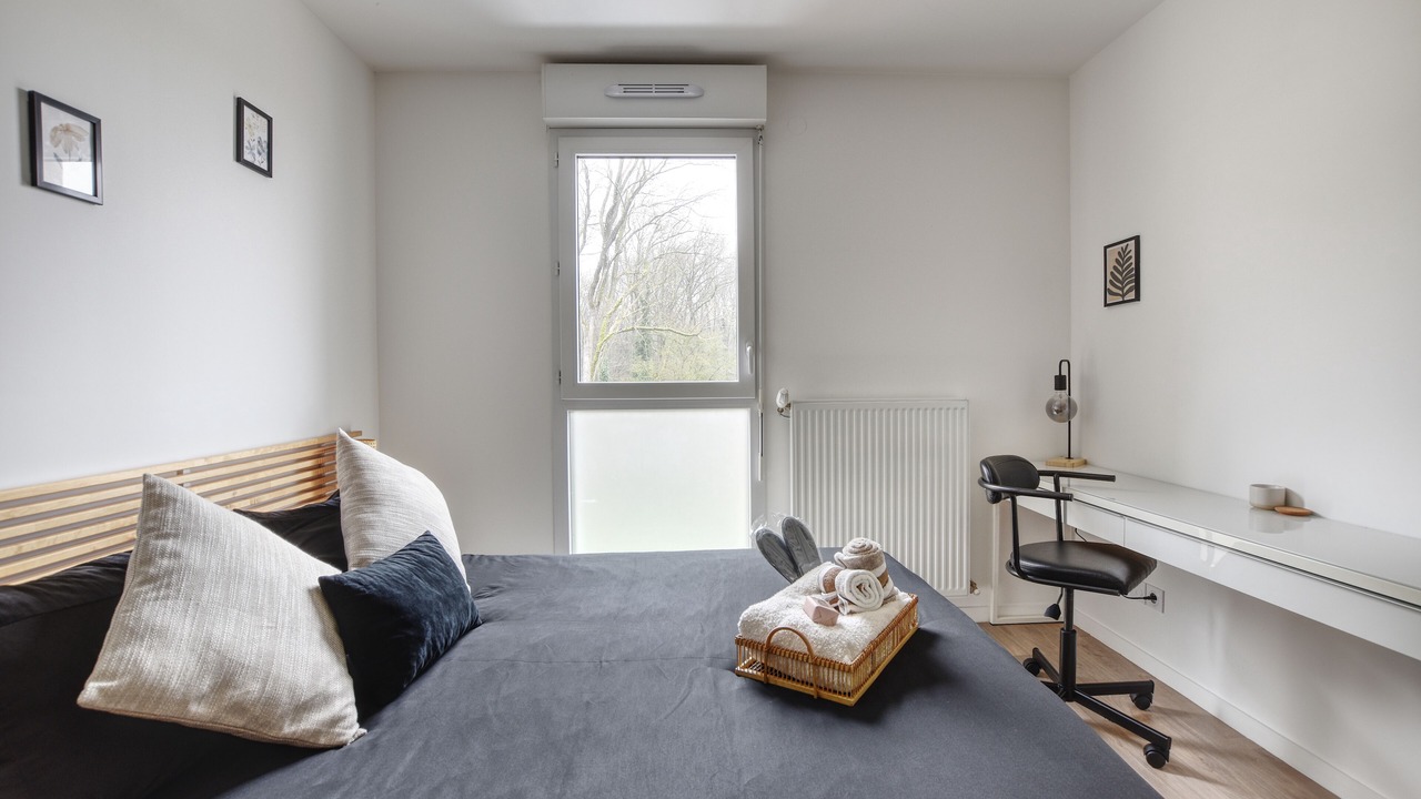 Photo of Bedroom in Villepinte