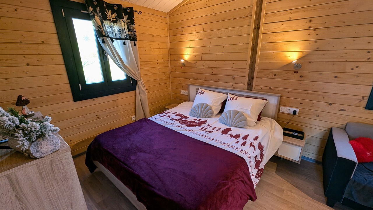 Photo of Bedroom in Fougerolles-Saint-Valbert