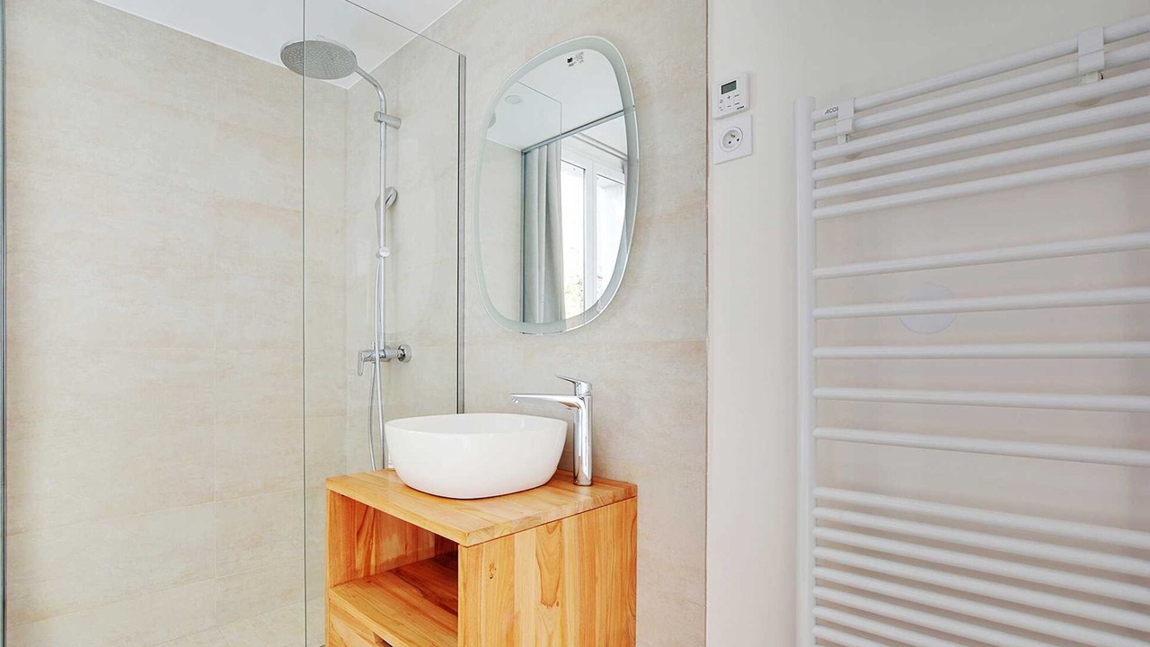 Photo of Bathroom in Montparnasse