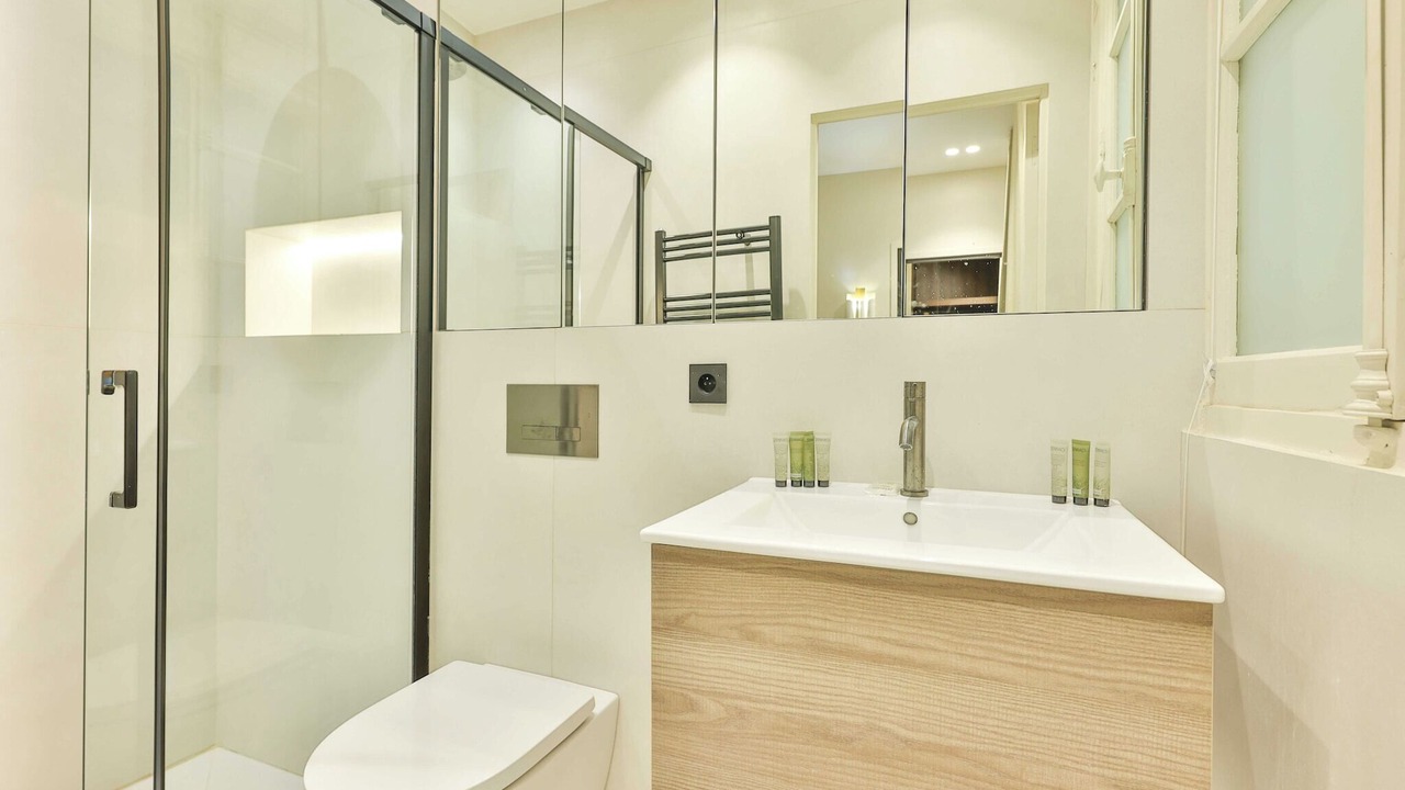 Photo of Bathroom in Quartier Sainte-Marguerite
